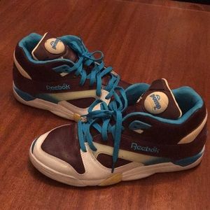 Clean Reebok Hexalite